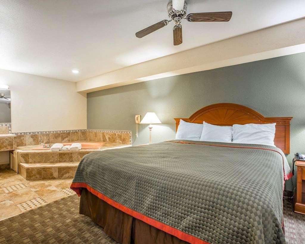 Rodeway Inn Delano Pokoj fotografie